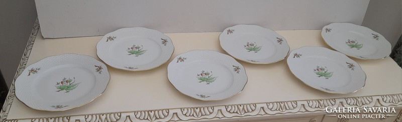 Herendi hecsedli v. csipkebogyó mintás szalagfüles tálca + 6 süteményes/desszertes porcelán tányér