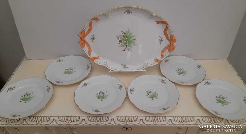 Herendi hecsedli v. csipkebogyó mintás szalagfüles tálca + 6 süteményes/desszertes porcelán tányér