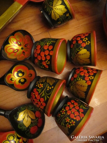 Tradicionális Orosz  festett lakk  fa kanál    pohár csomag