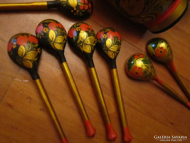 Tradicionális Orosz  festett lakk  fa kanál    pohár csomag