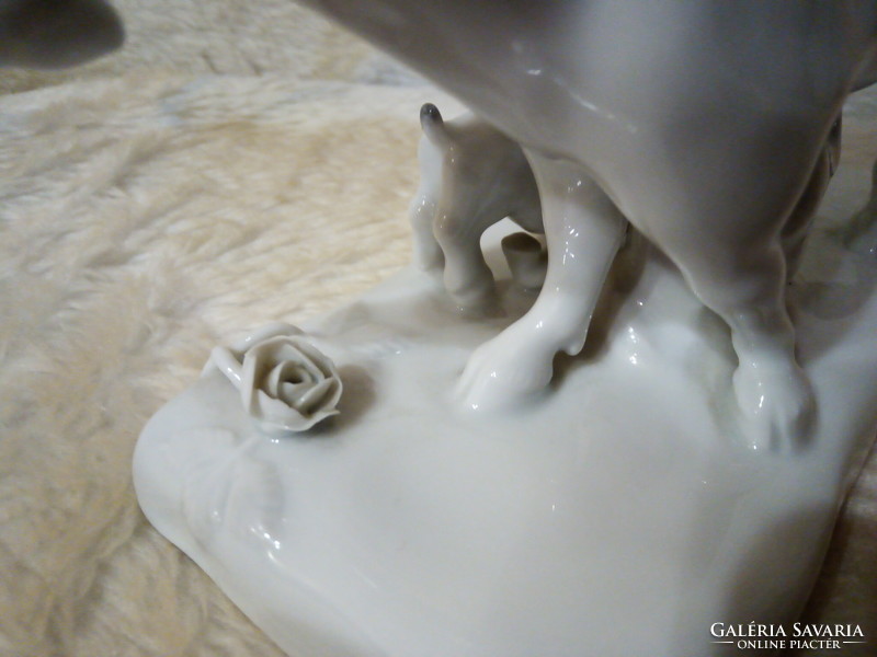 2500/127 Herendi porcelán extrém ritka kecskén ülő szoptatós anya