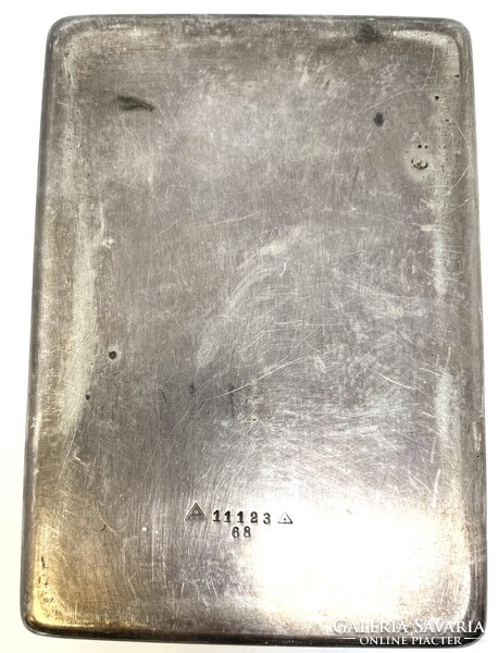 Ezüstözött jelzett Sandrik szivartartó doboz fa belsővel KGY monogrammal RZ