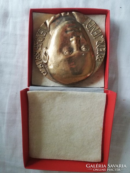 BRONZ PLAKETT ALKOTÓ VÁRÓ MÁRTON