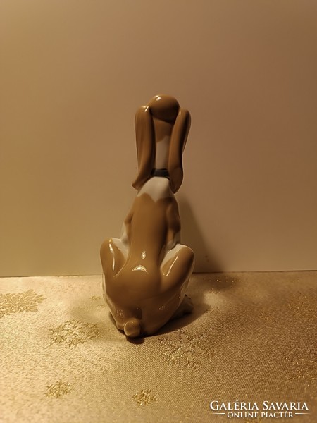 NAGYOBB MÉRETŰ, HIBÁTLAN LLADRO NAO SPANYOL PORCELÁN - MESESZÉP KUTYUS