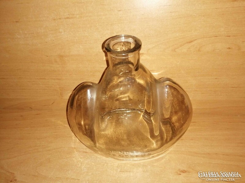 Dr. Noseda különleges formájú vastag falú üveg palack - 17*17 cm (27/d)