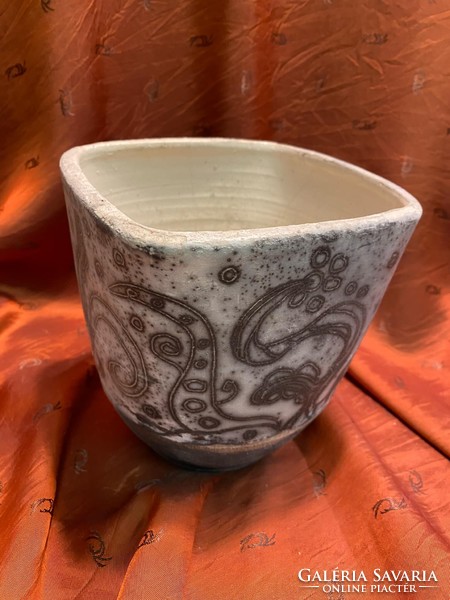 NAKED (MEZTELEN) RAKU, KARCOLT MINTÁS KASPÓ