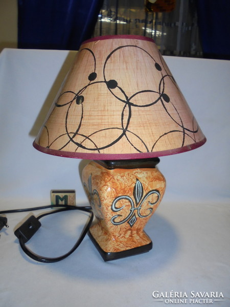Retro asztali lámpa, éjjelilámpa " Bőrdíszmű Trade Kft."