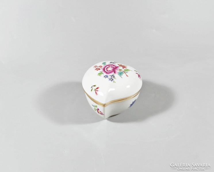 HERENDI, NANKING BOUQUET MINTÁS SZÍV ALAKÚ ÉKSZERESDOBOZ, KÉZZEL FESTETT PORCELÁN, HIBÁTLAN (BT015)
