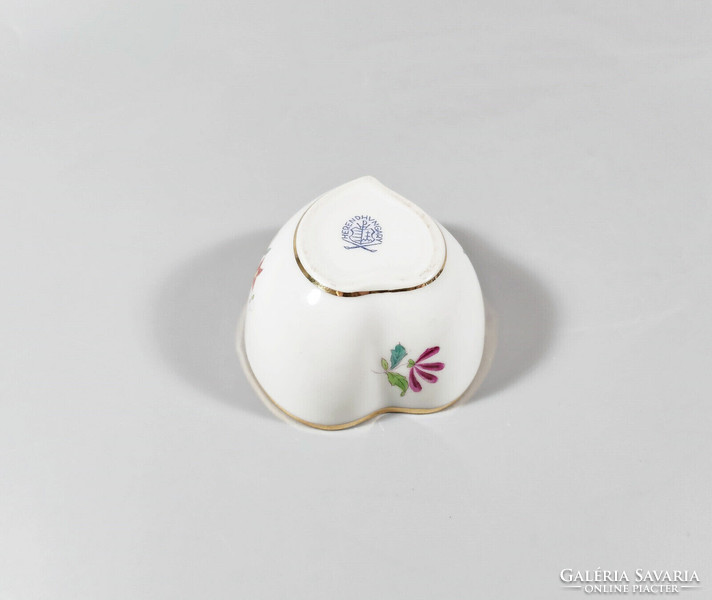 HERENDI, NANKING BOUQUET MINTÁS SZÍV ALAKÚ ÉKSZERESDOBOZ, KÉZZEL FESTETT PORCELÁN, HIBÁTLAN (BT015)