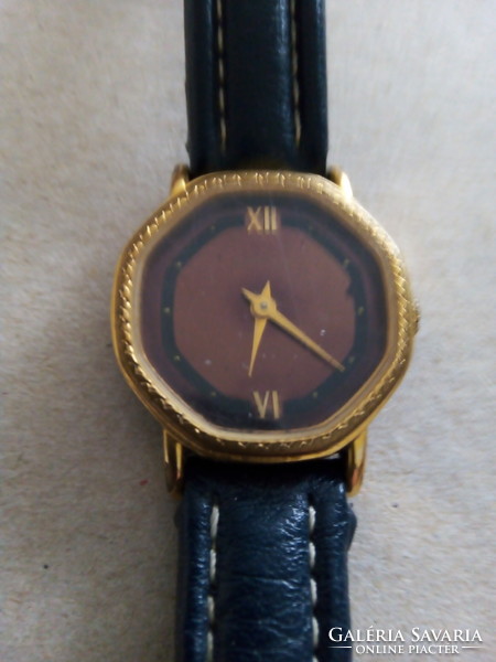 DUGENA karóra aranyozott tokkal