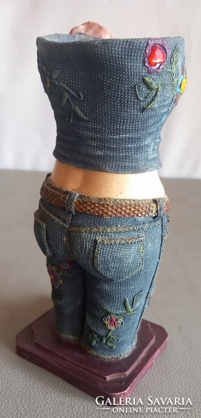 Design váza ALKUDHATÓ