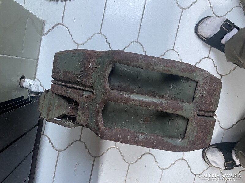 20 liter MH fém marmin  benzin kanna