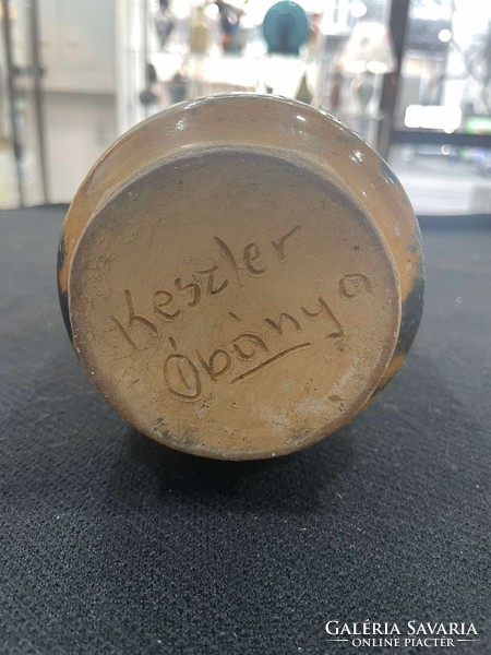 Keszler Antal Óbánya váza