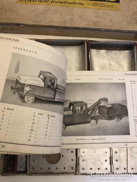 Technokid fémépítő játék, katalógussal, dobozban