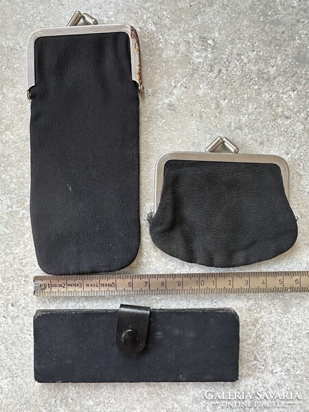 Gobelinnel díszített női csecse-becsék