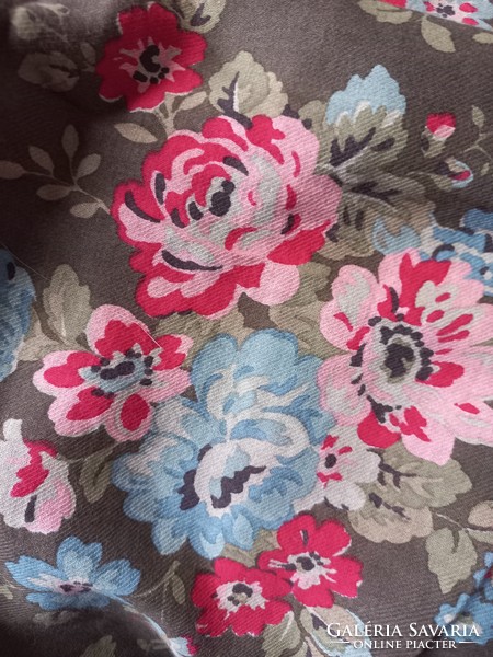 Cath Kidston rózsás sál