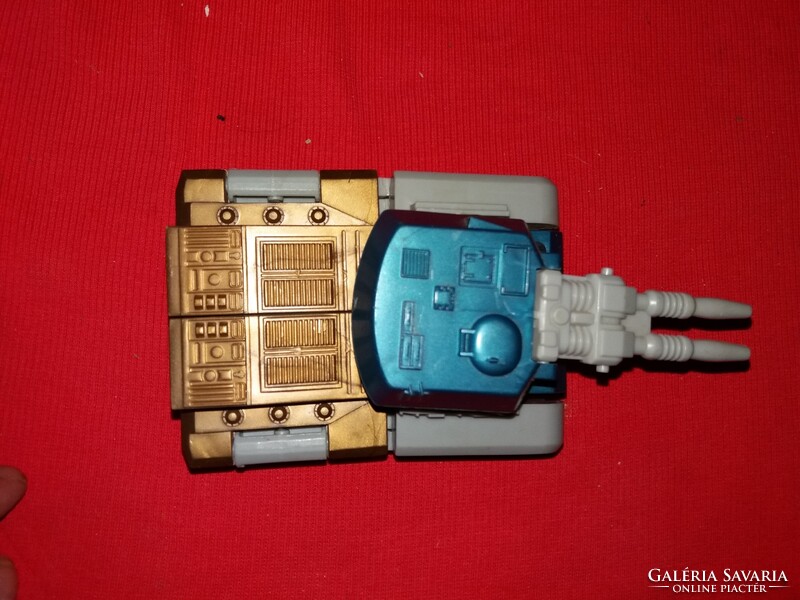 Retro minőségi jármű - robot -tank TRANSFORMERS sci-fi akció figura játék a képek szerint