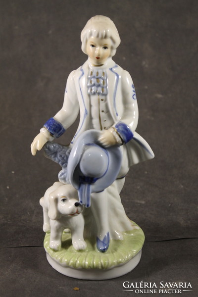 Porcelán kutyás barokk férfi 721