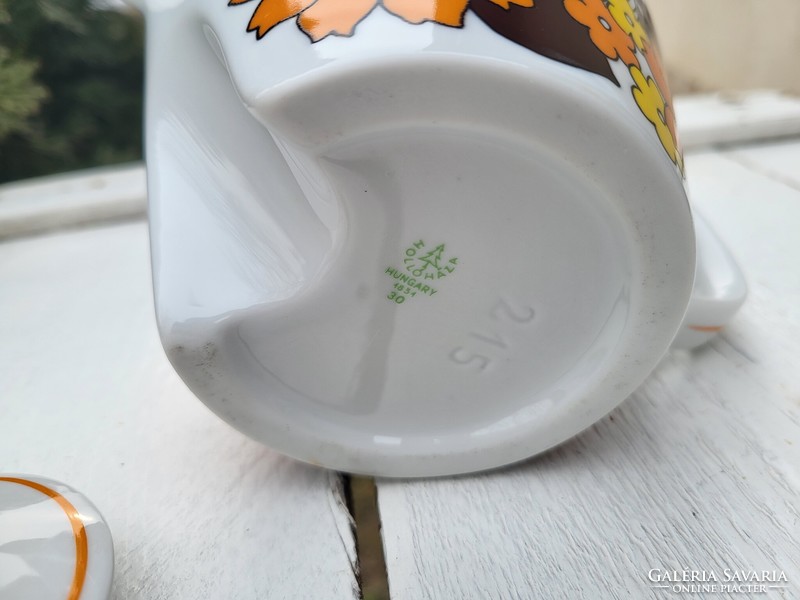 Hollóházi porcelán_a 6 szem. Seherezádé kotyogós kávéfőző kannája, kiöntője