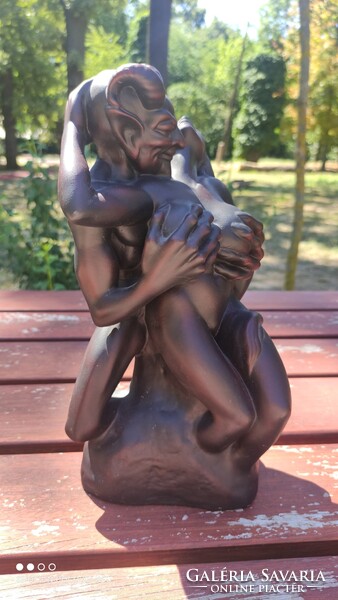 Kerámia terrakotta  talán achatit szobor Faun és Nimfa figura nagy méretű 30 cm magas