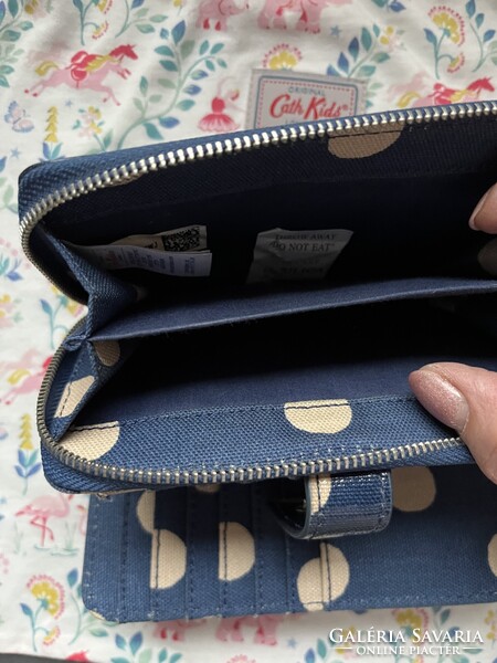ÚJ! Cath Kidston kék, pöttyös oilcloths sokrekeszes pénztárca