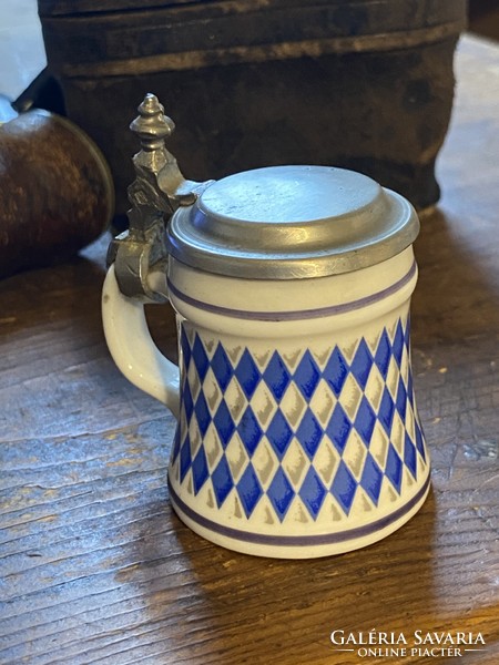 BAJOR SÖRÖS KANCSÓ, JELZETT KURT HAMMER FEDELES KRIGLI 5 CM