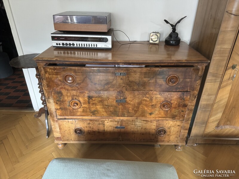Biedermeier írókomód