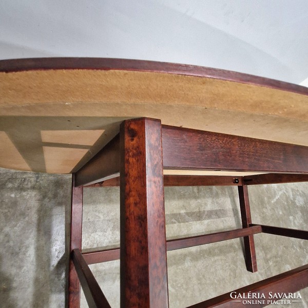 Mid century modern, vintage dohányzóasztal vöröses szìnben Ico Parisi