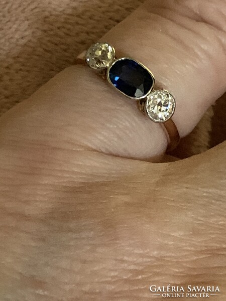 Antik arany gyűrű 0.40 ct gyémántokkal zafírral. Igazolással