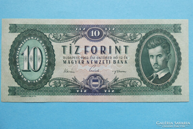 1962 10 Ft UNC!