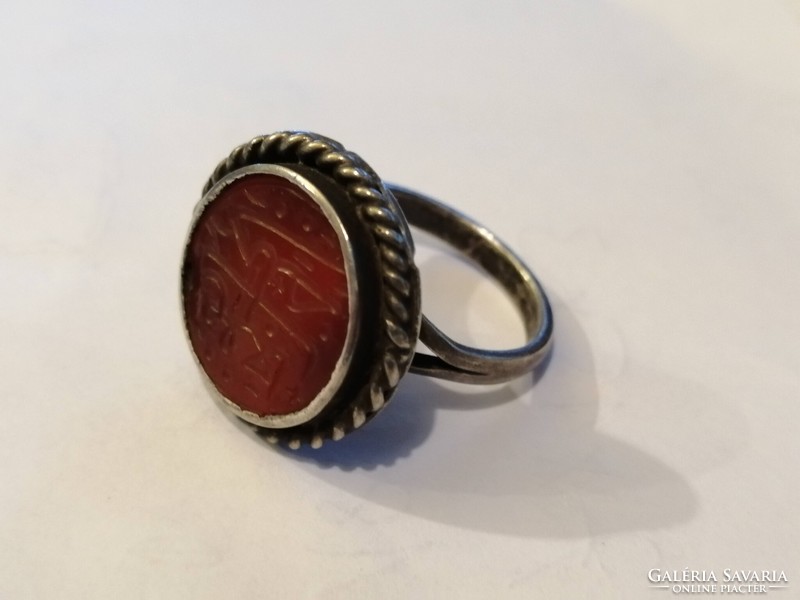 ISZLÁM FELIRATOS EZÜST GYŰRŰ VÉSETT KARNEOLLAL  -  CARNELIAN RING ISLAMIC INTAGLIO
