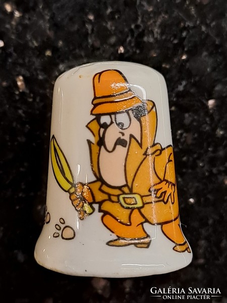 Stoke-on-treint angol porcelán gyűszű Clouseau detektív portréjával Rózsaszín párducból