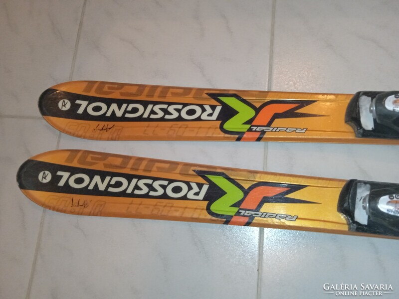 Rossignol Radical junior síléc gyári kötéssel, 130cm, carving síléc, élezett, tökéletes talprésszel