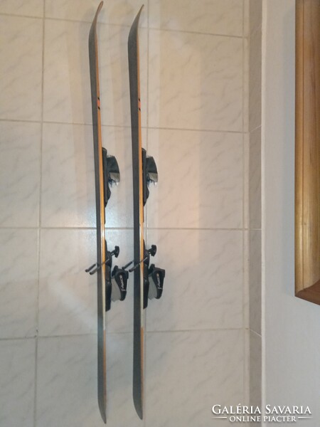 Rossignol Radical junior síléc gyári kötéssel, 130cm, carving síléc, élezett, tökéletes talprésszel