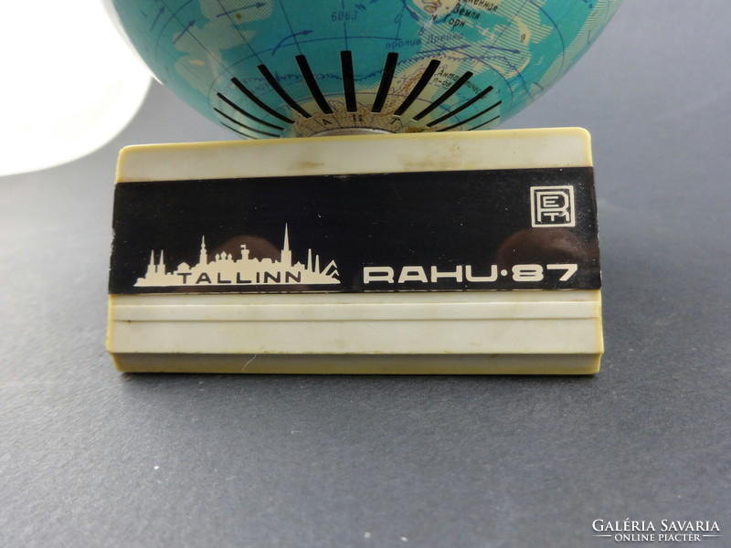 Tallinn RAHU-87 földgömb rádió