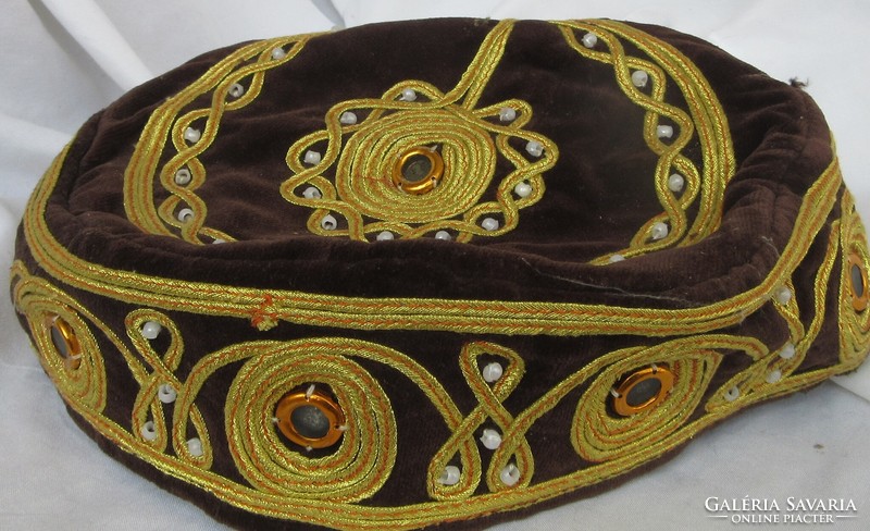 Kazah kézműves tübetejka kerülte 55,5 cm, enyhén hibás