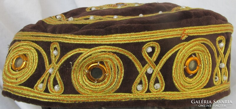 Kazah kézműves tübetejka kerülte 55,5 cm, enyhén hibás