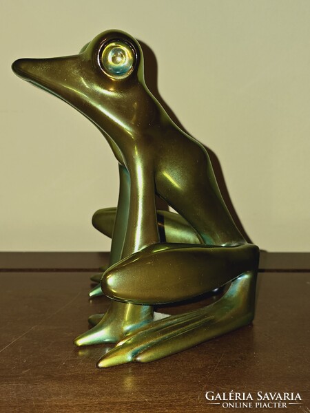 Art Deco Zsolnay eozinos nagy béka Nádor Judit terve