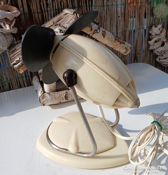 MŰKÖDŐ IMI VIVENTI régi retro magyar asztali ventilátor, 1958-tól.