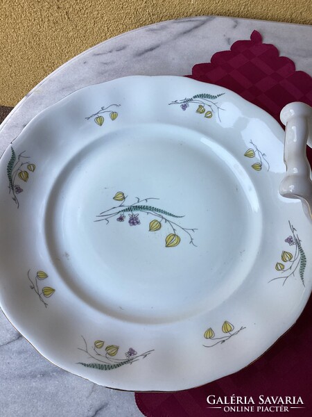 JAROLINA LENGYEL porcelán levesestál és kínáló.