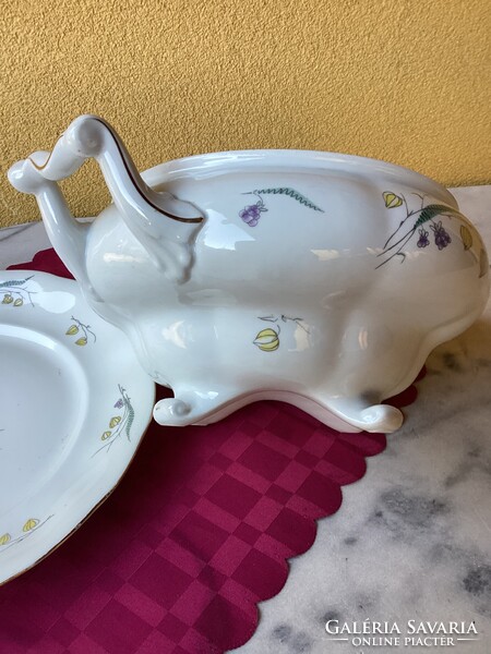 JAROLINA LENGYEL porcelán levesestál és kínáló.