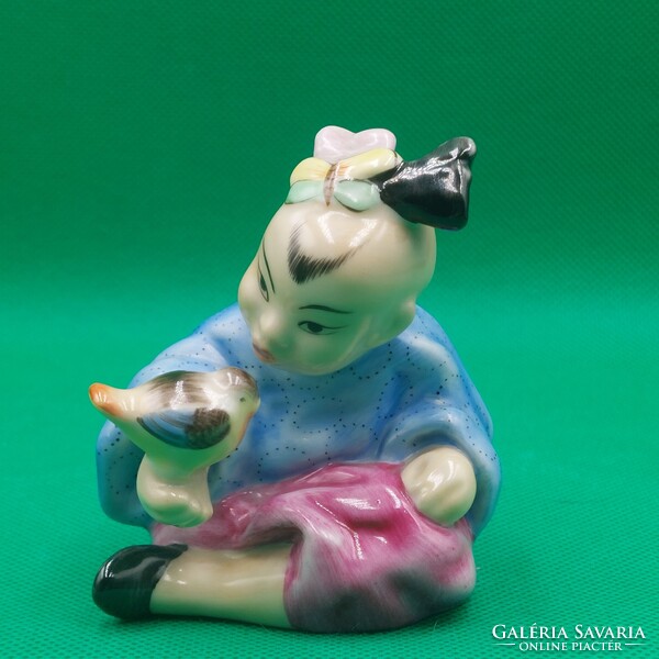Herendi  Porcelán  Kínai kislány  figura madárral