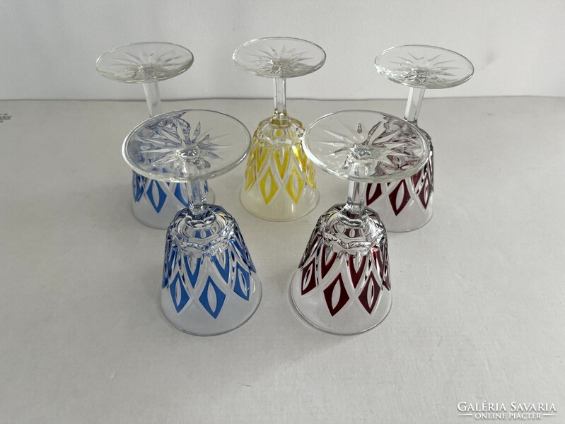 Régi, vintage francia VMC Reims boros, likőrös, színes kristály pohár készlet