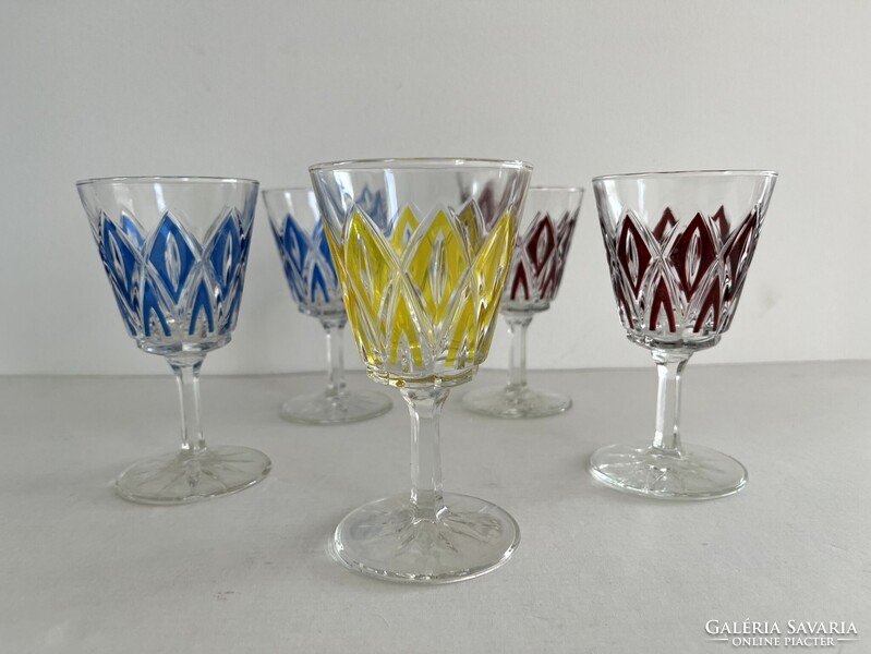 Régi, vintage francia VMC Reims boros, likőrös, színes kristály pohár készlet