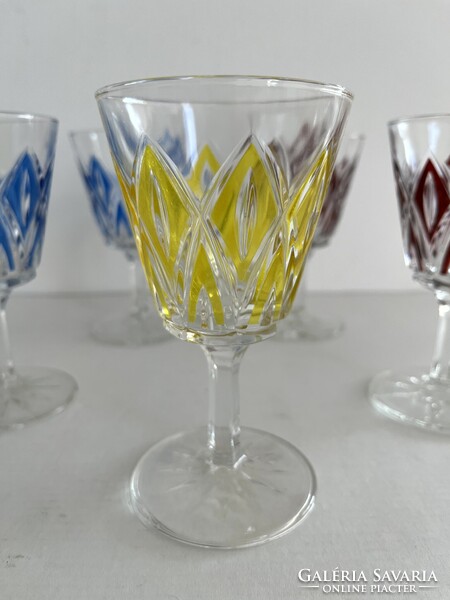 Régi, vintage francia VMC Reims boros, likőrös, színes kristály pohár készlet