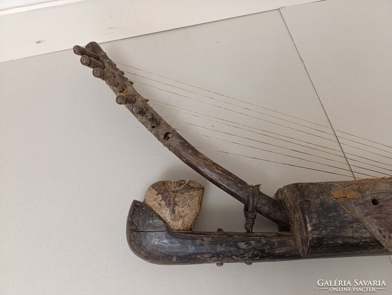 Antik afrikai pengetős húros lant hangszer Fang népcsoport Gabon faragott szobor 369 1418