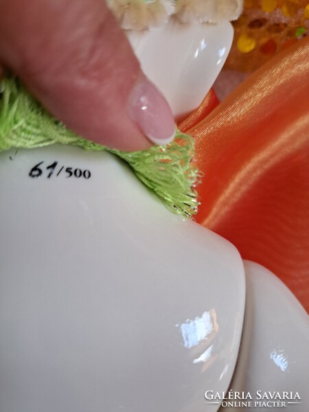 40 cm Fehèr , teljes test porcelànbaba,
