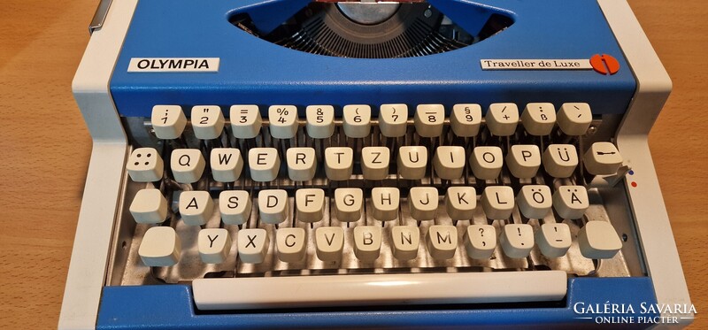 Olympia Traveller  De-Luxe Vintange írógép.