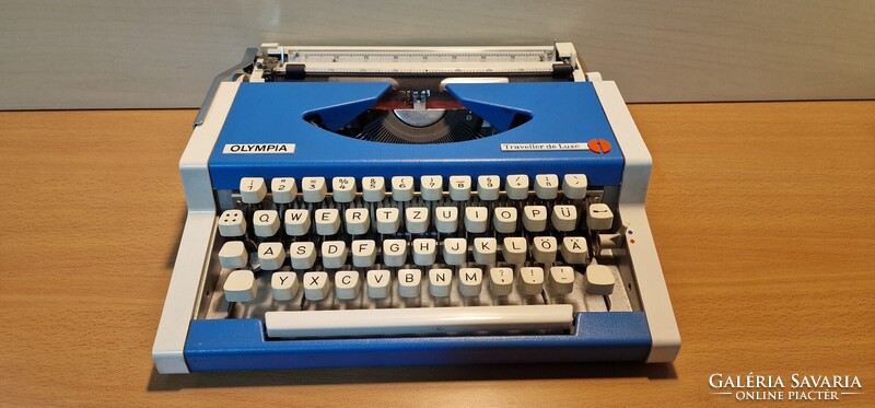 Olympia Traveller  De-Luxe Vintange írógép.