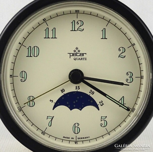 1U562 Retro német ébresztős kvarcóra vekker